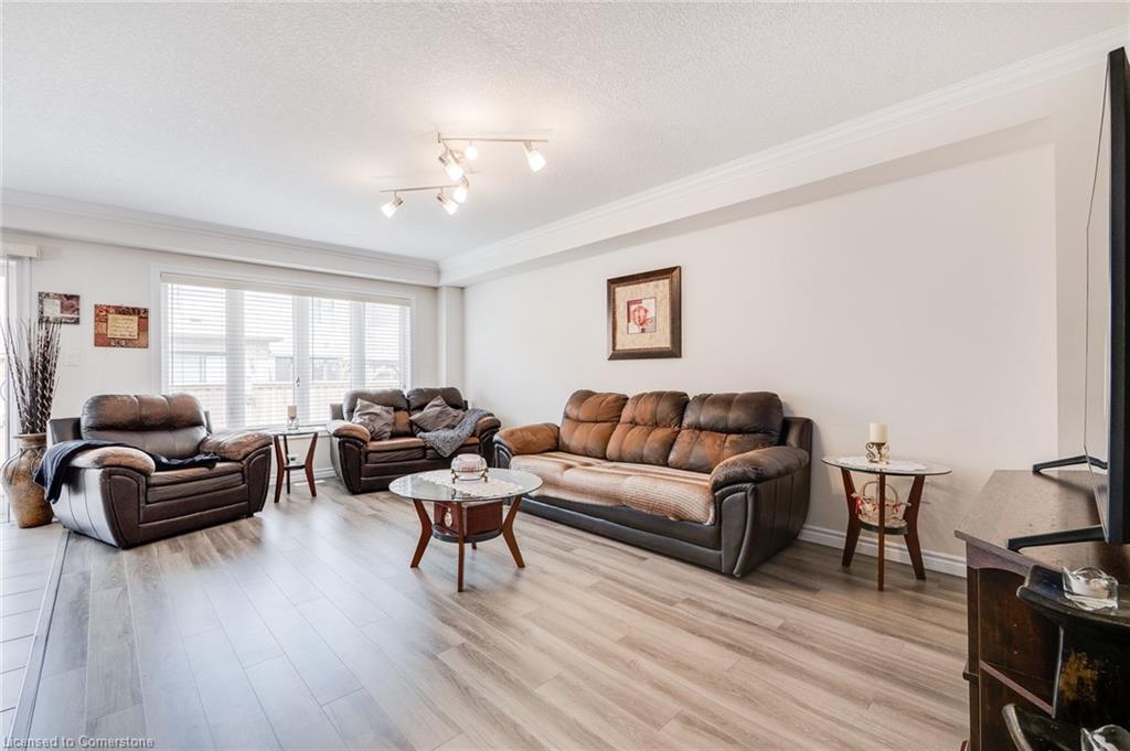 22 Scarletwood Street Street Property Photo 15