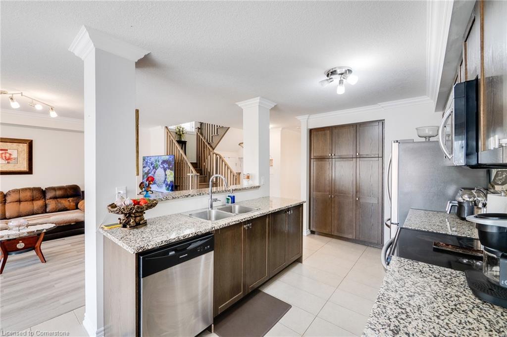 22 Scarletwood Street Street Property Photo 26