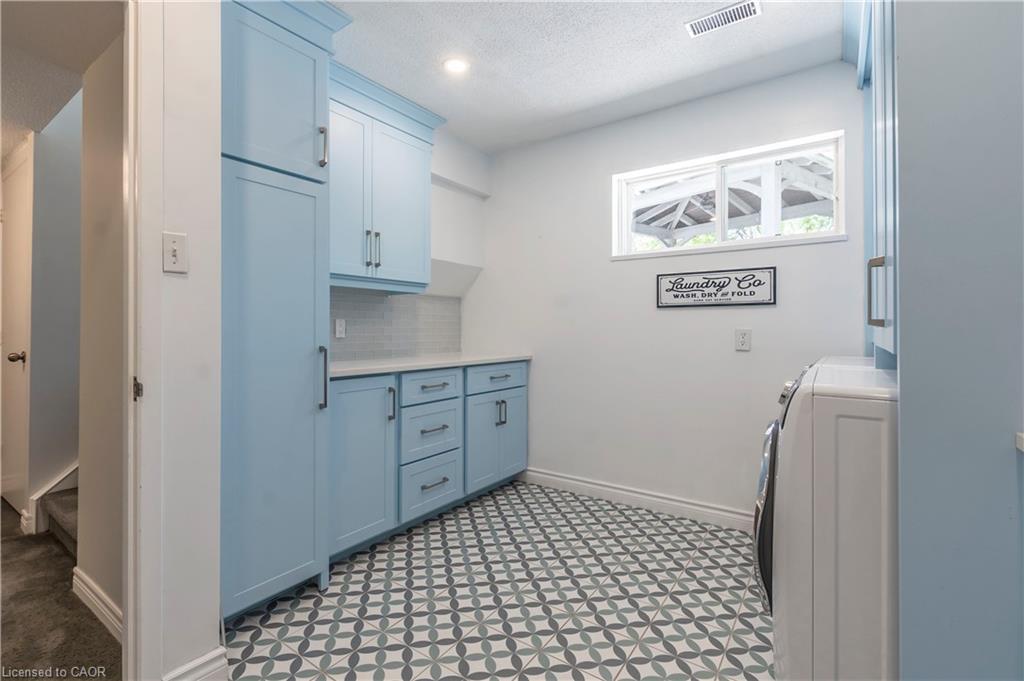 6353 Mcniven Road Property Photo 24