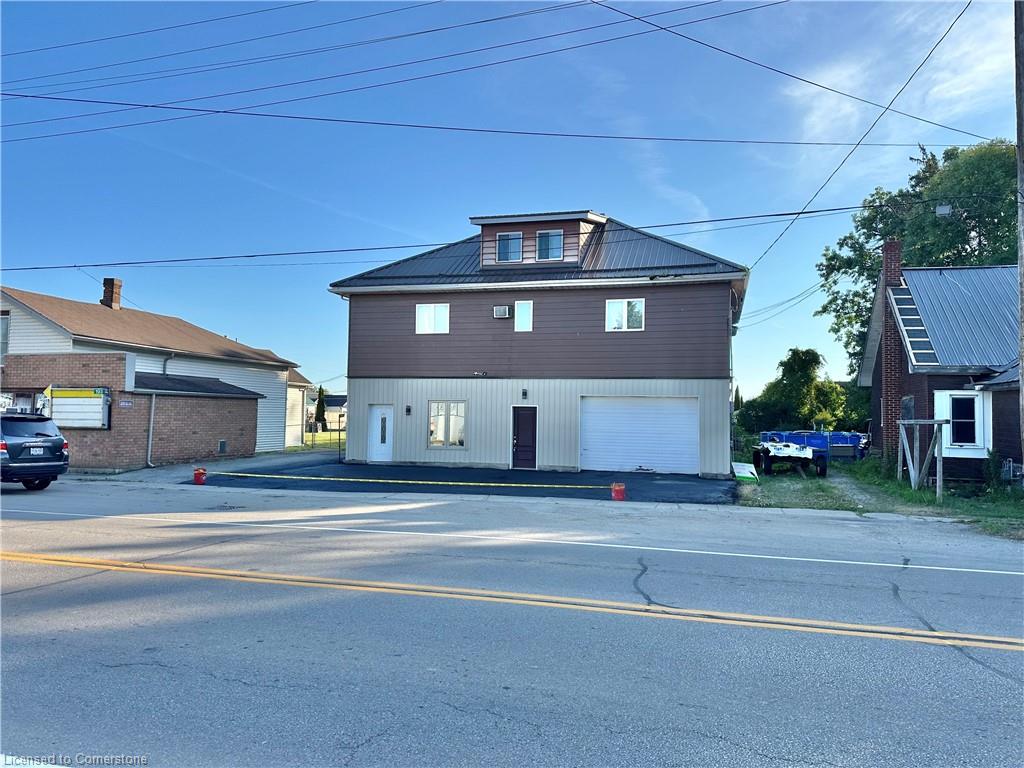 195 Townline Street Property Photo 3