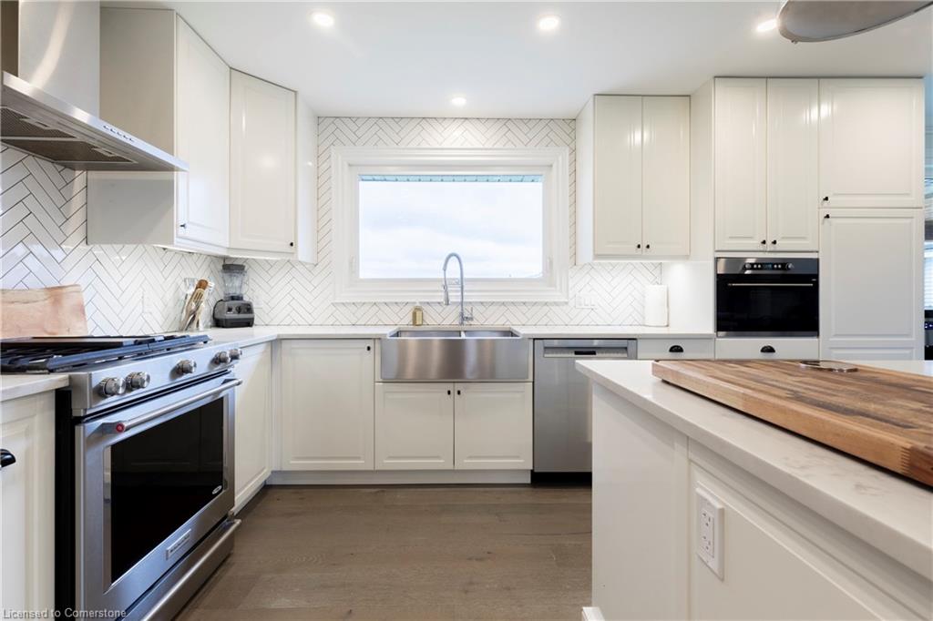 1506 6th Concession Road W Property Photo 7