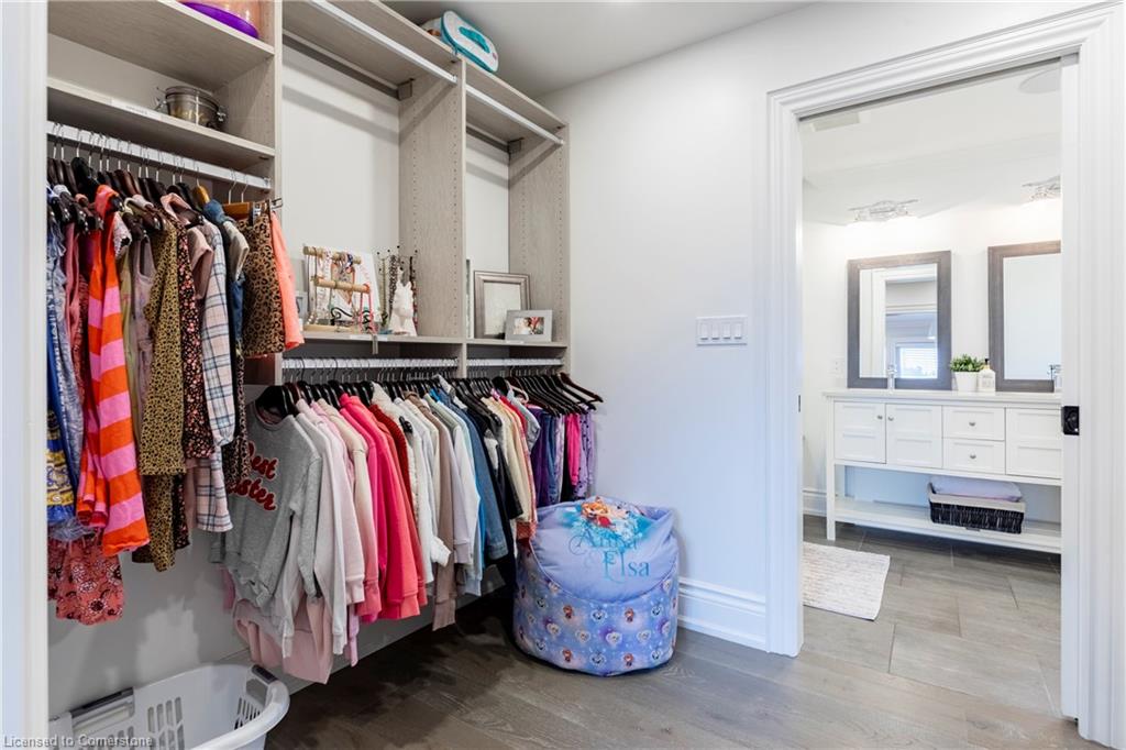 1506 6th Concession Road W Property Photo 22