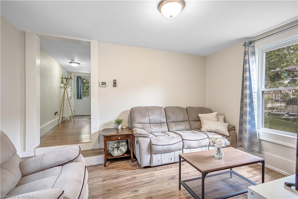 143 Campbell Street Property Photo 4