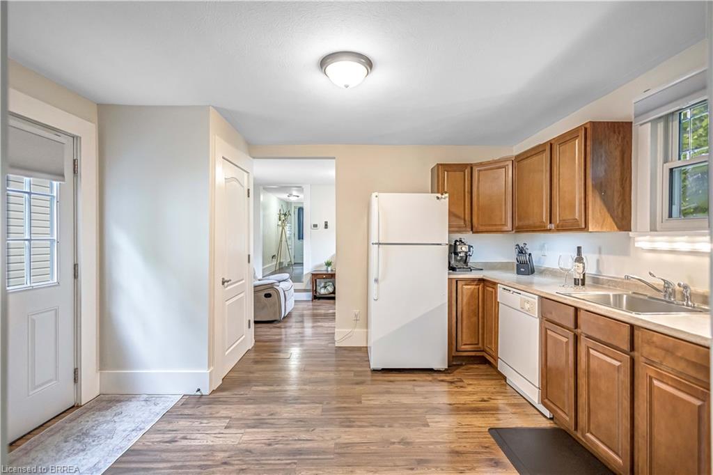 143 Campbell Street Property Photo 10