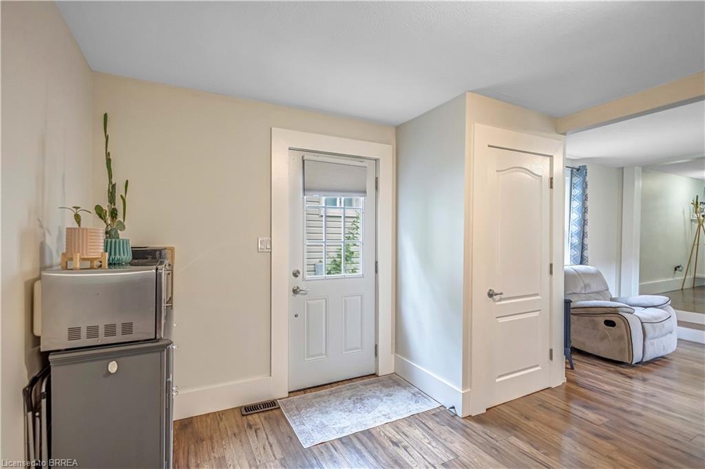 143 Campbell Street Property Photo 12