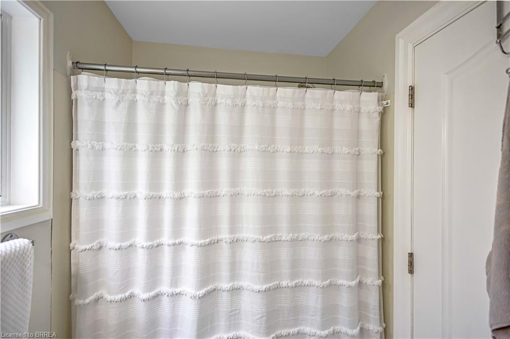 143 Campbell Street Property Photo 20