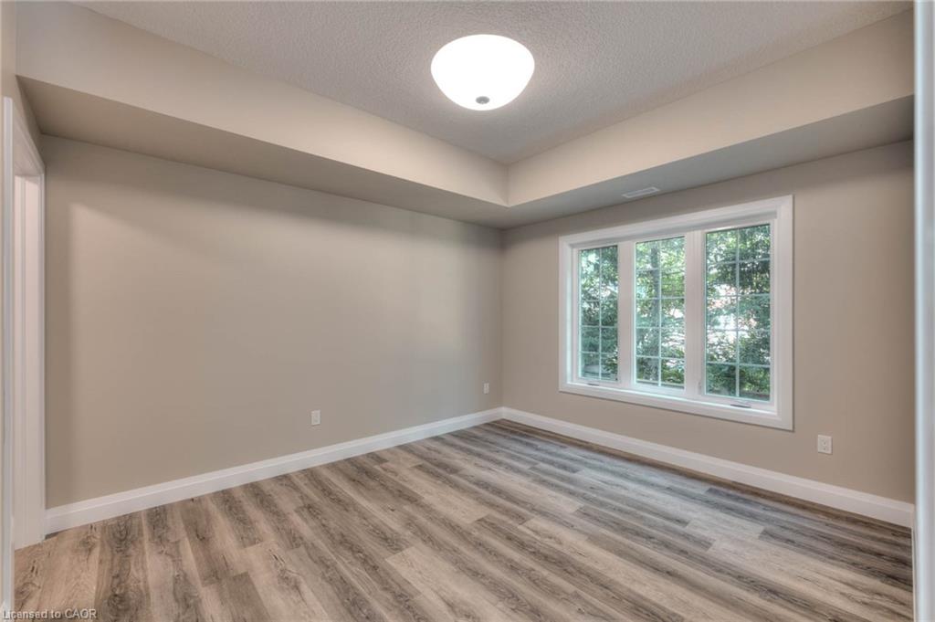 3-33 Murray Court Property Photo 19