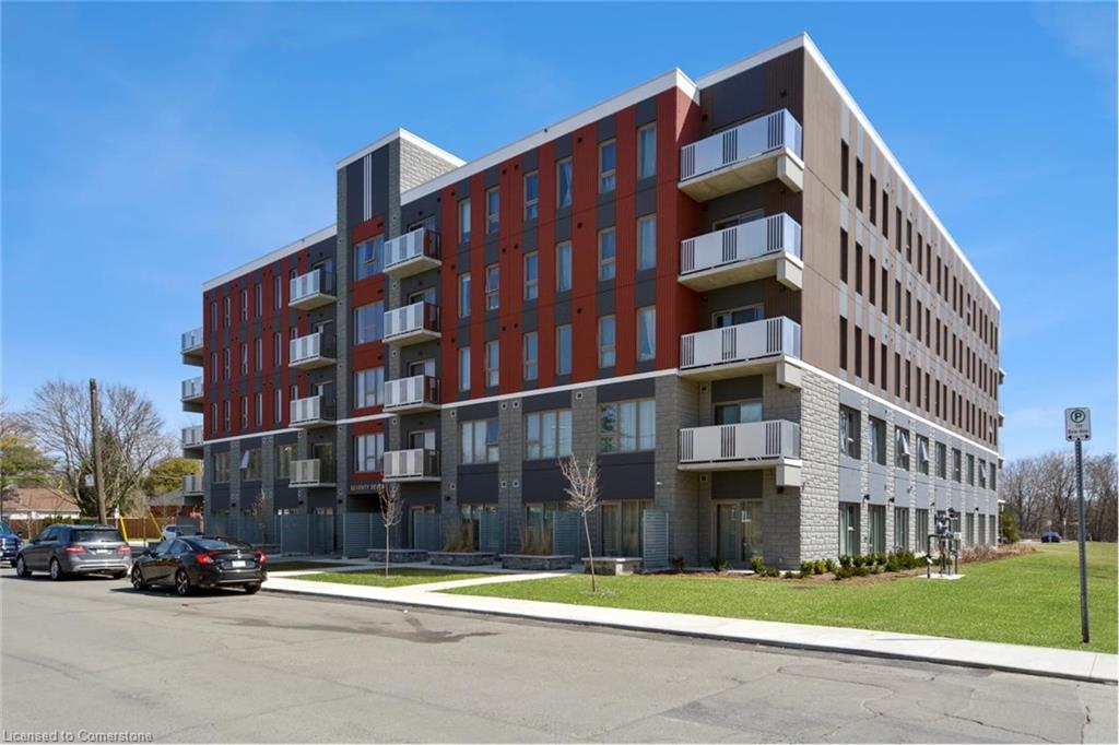 220-77 Leland Street Property Photo 1
