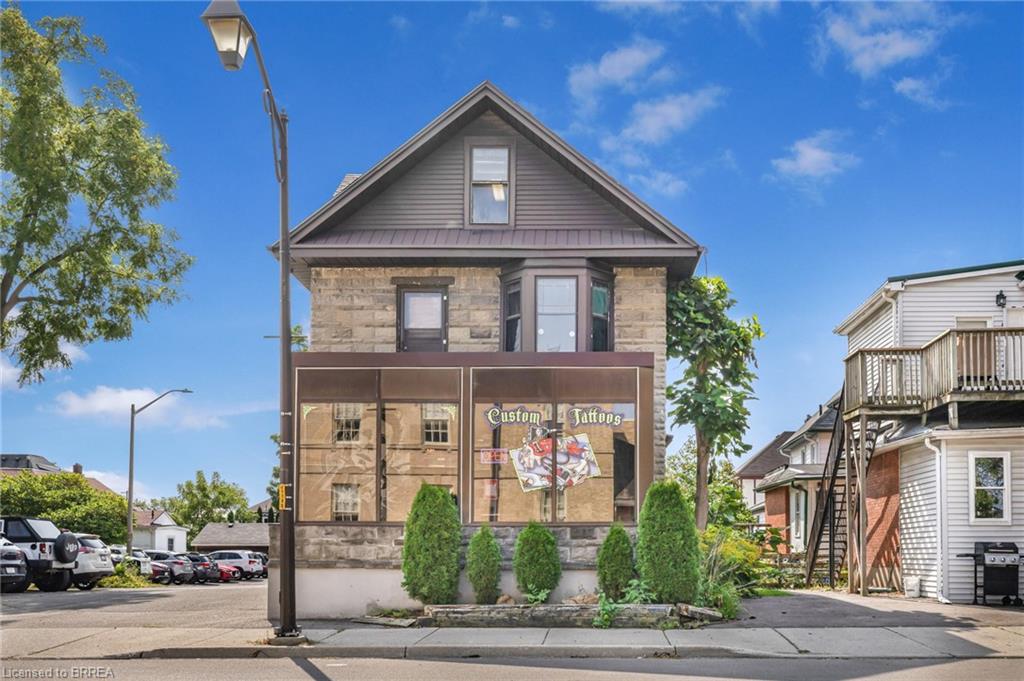 96 Court Street Property Photo 1