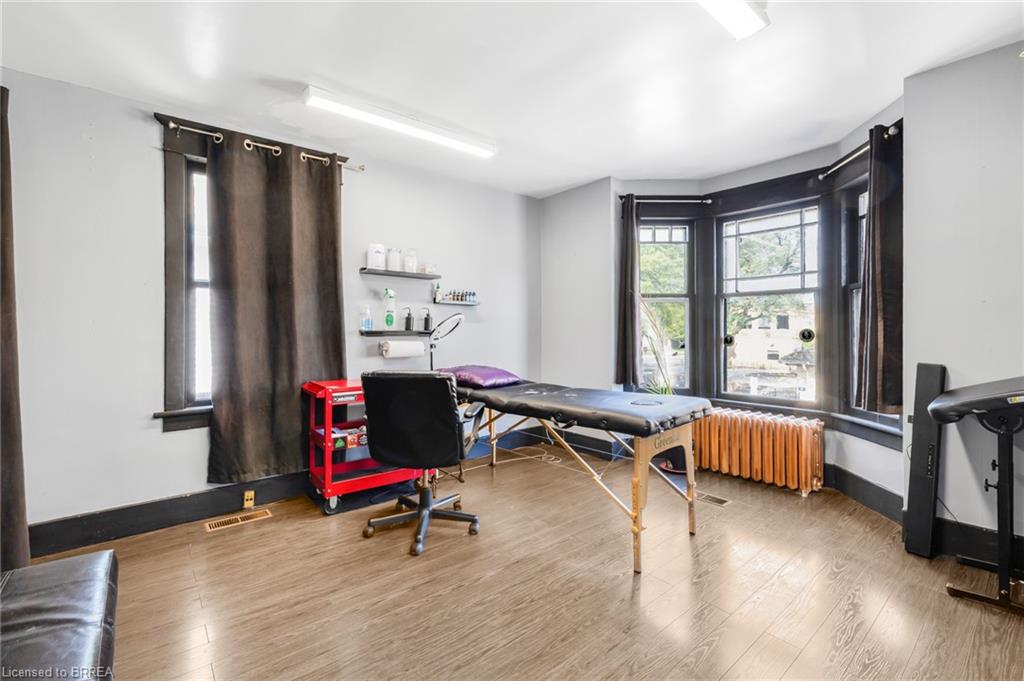 96 Court Street Property Photo 17