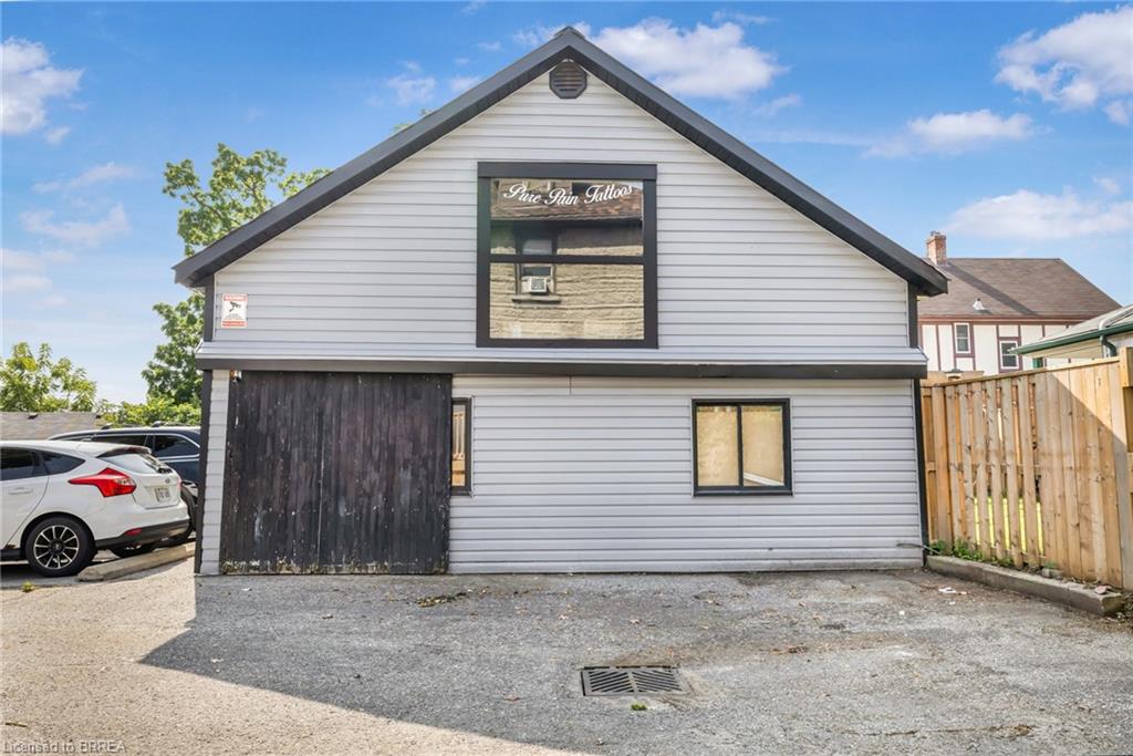 96 Court Street Property Photo 21