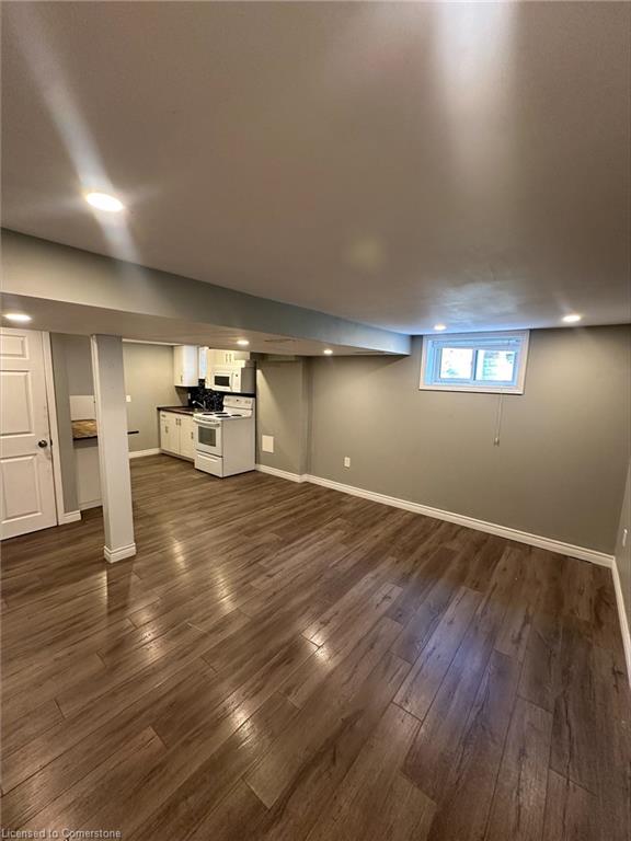 198 East 15th Street Property Photo 1