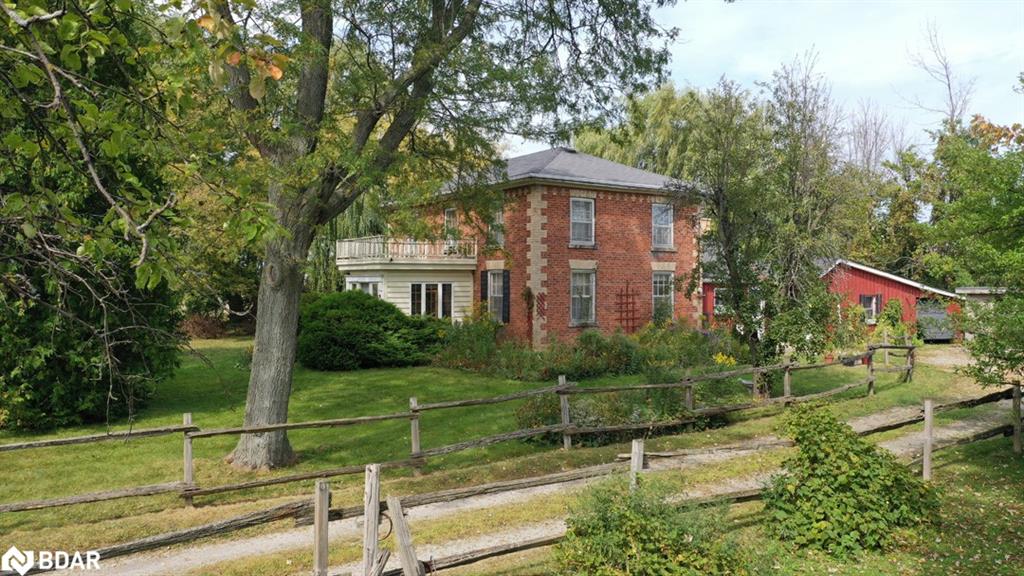 6115 Eighth Line Property Photo 1