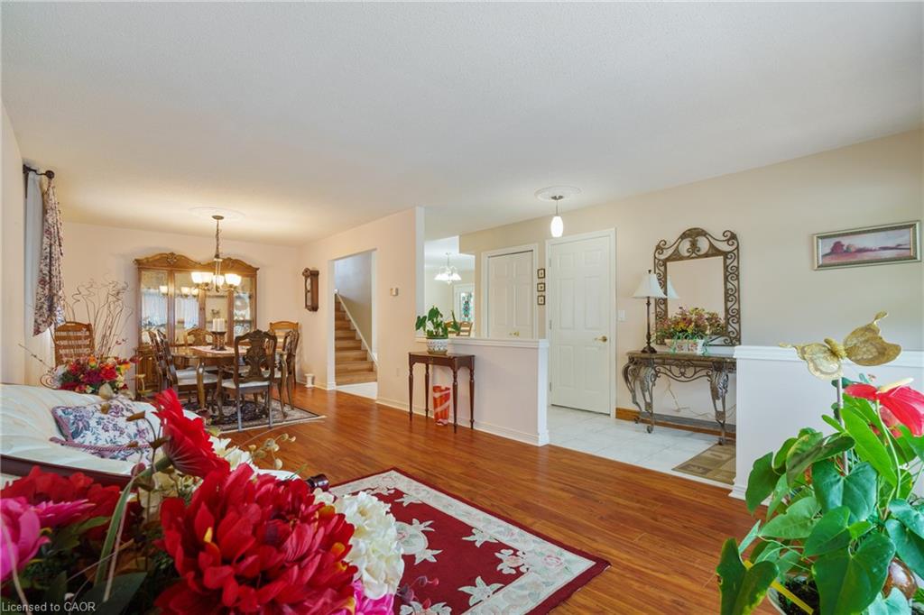 322 Stone Church Road E Property Photo 7