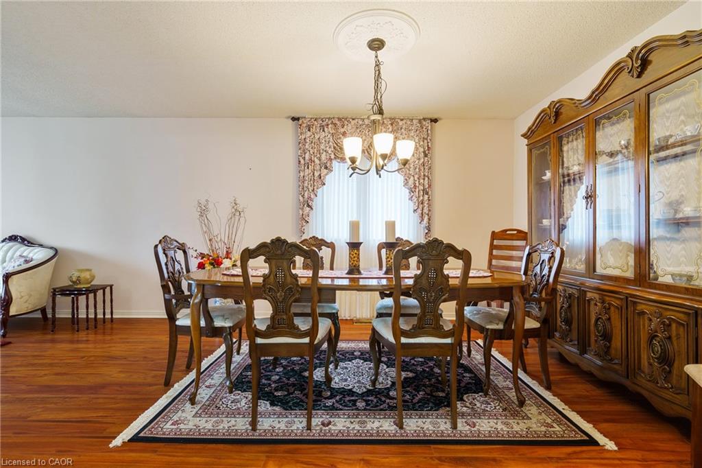 322 Stone Church Road E Property Photo 11