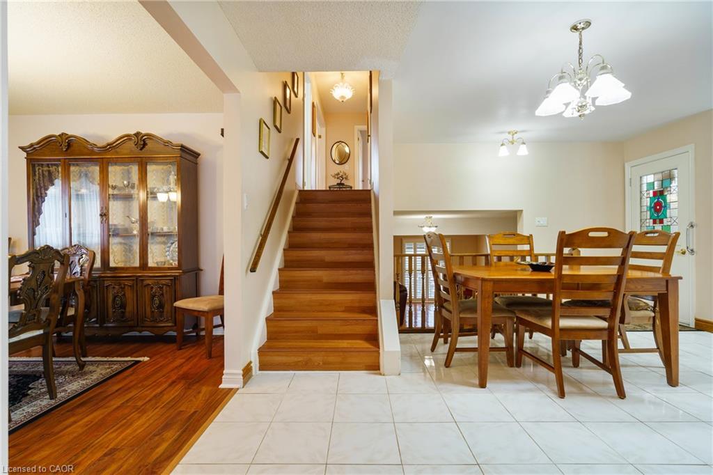 322 Stone Church Road E Property Photo 13