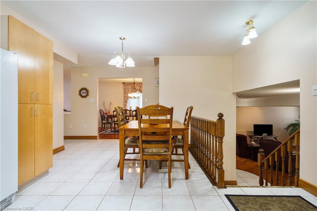 322 Stone Church Road E Property Photo 15