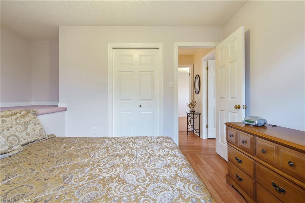 322 Stone Church Road E Property Photo 24