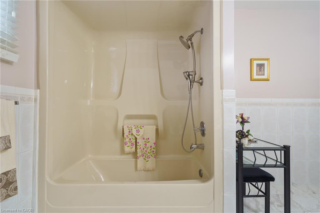 322 Stone Church Road E Property Photo 32