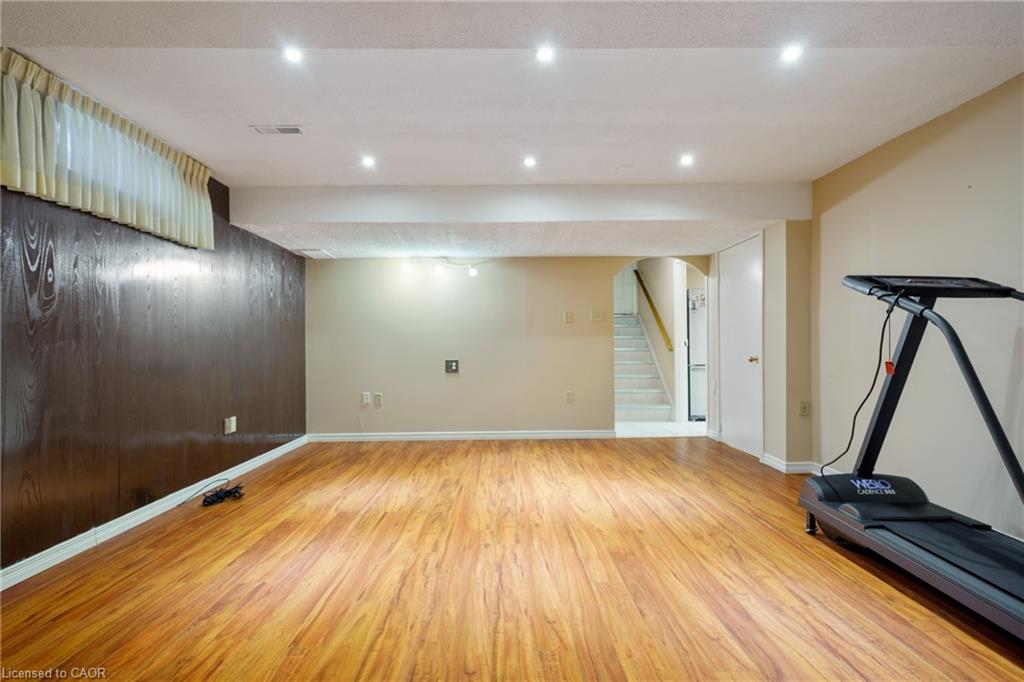 322 Stone Church Road E Property Photo 38