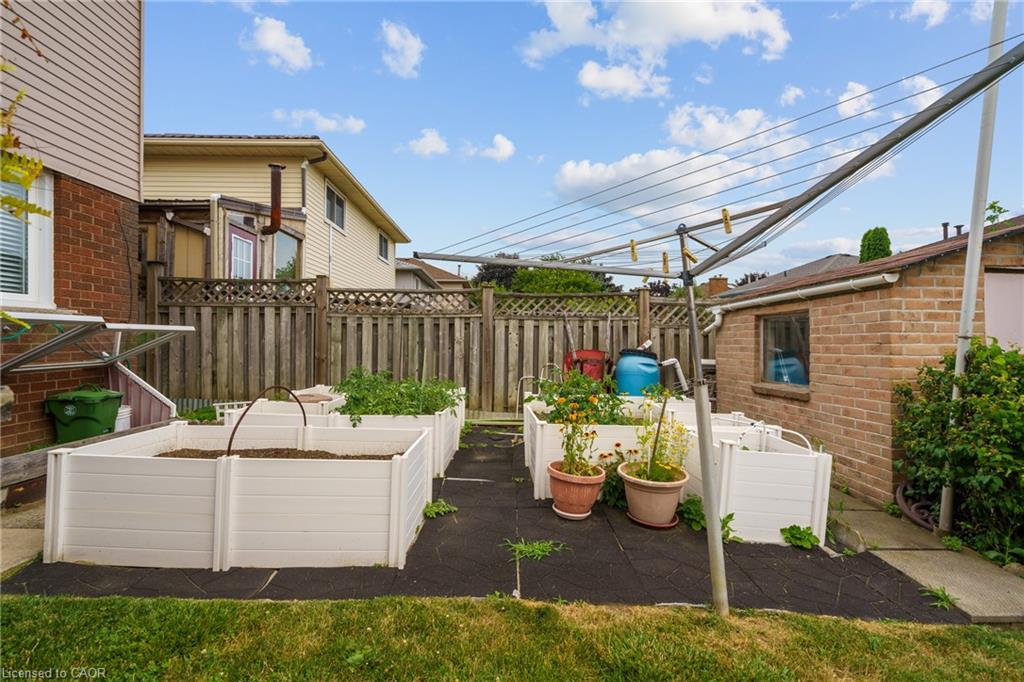 322 Stone Church Road E Property Photo 48