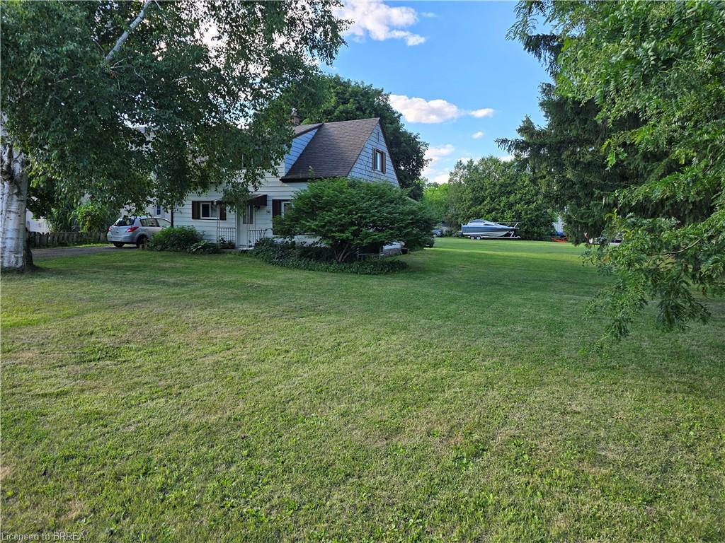541 Burtch Road Property Photo 2