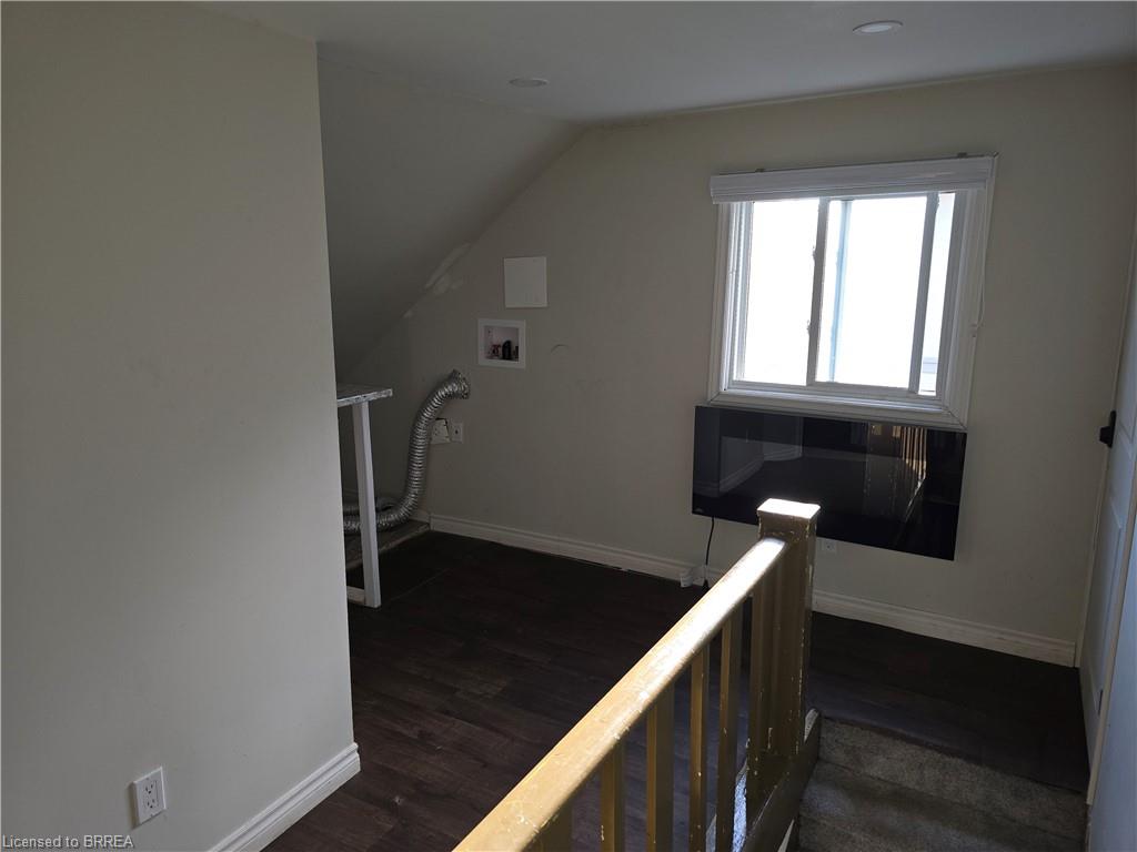 541 Burtch Road Property Photo 26
