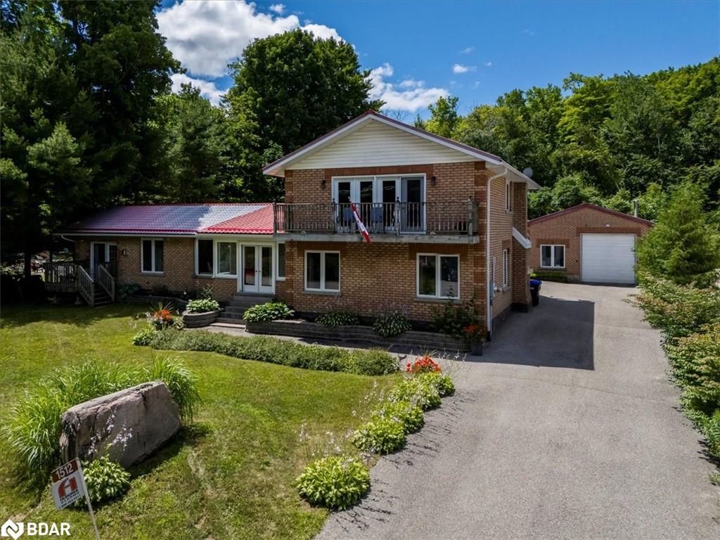 1512 Champlain Road