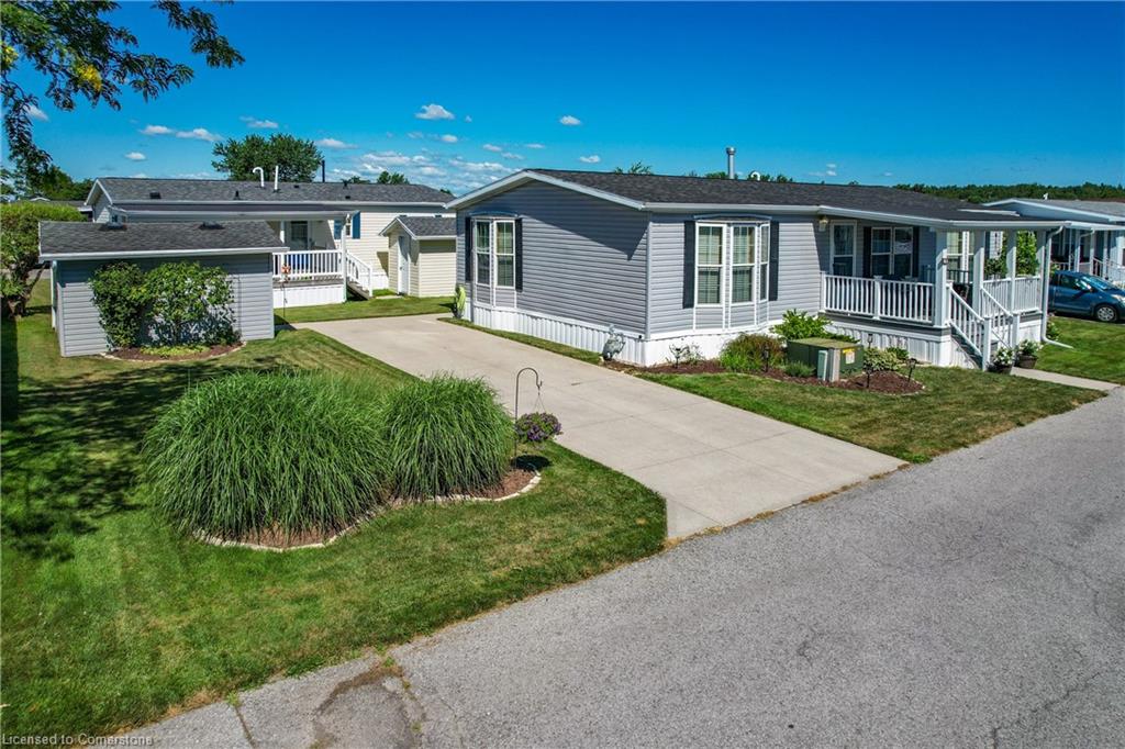 280-3033 Townline Road Property Photo 1