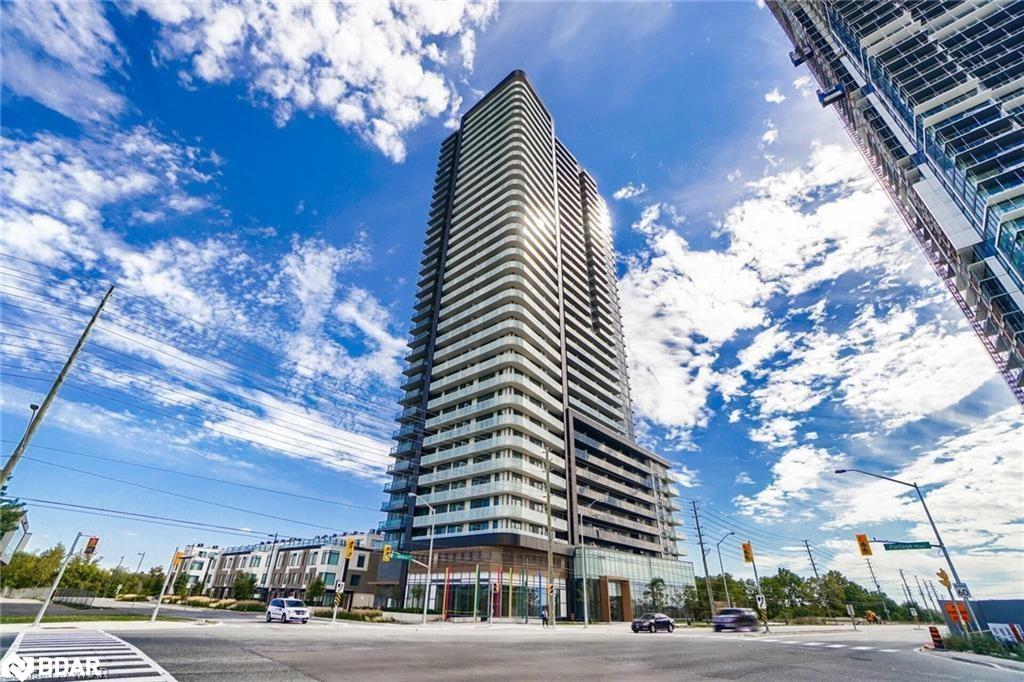 1111-7895 Jane Street