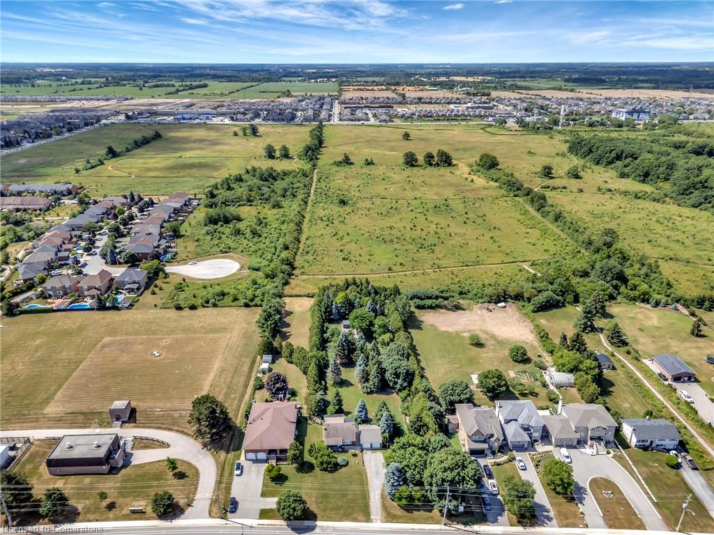 317 Highland Road W Property Photo 4