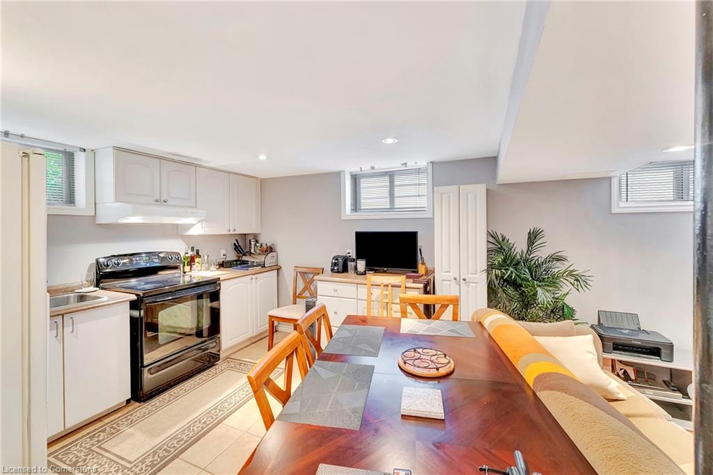 317 Highland Road W Property Photo 36