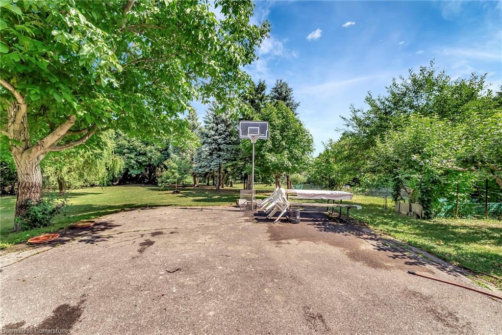 317 Highland Road W Property Photo 47