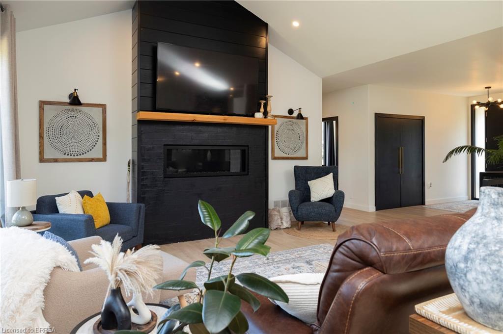 16 Forman Street Property Photo 10