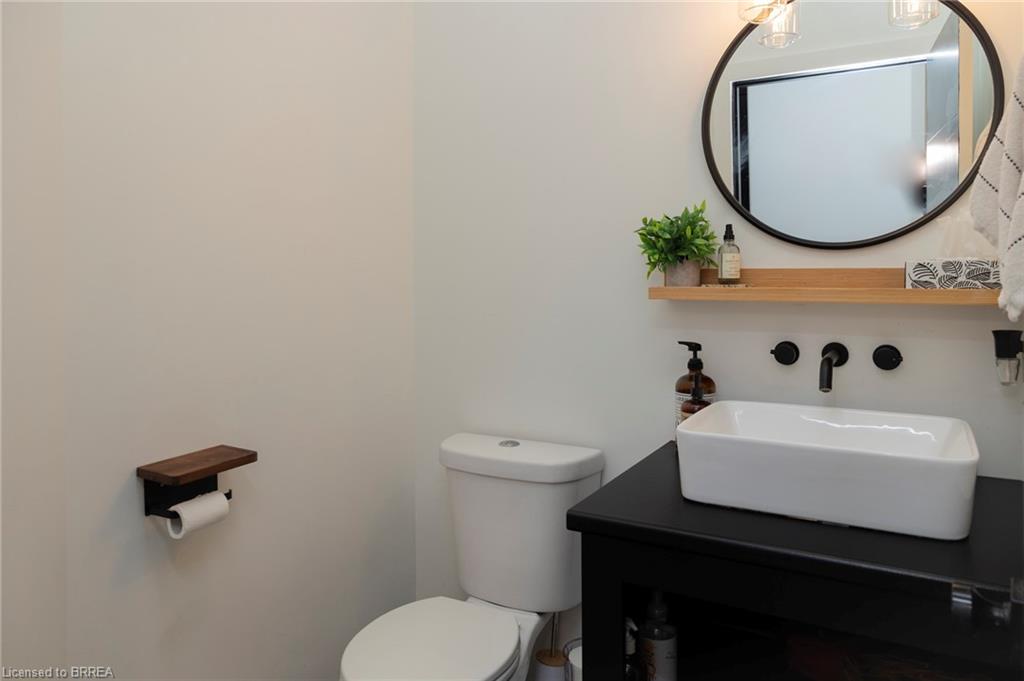 16 Forman Street Property Photo 26