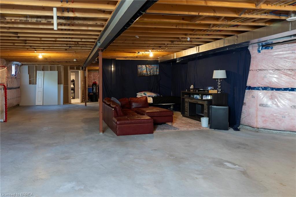 16 Forman Street Property Photo 30