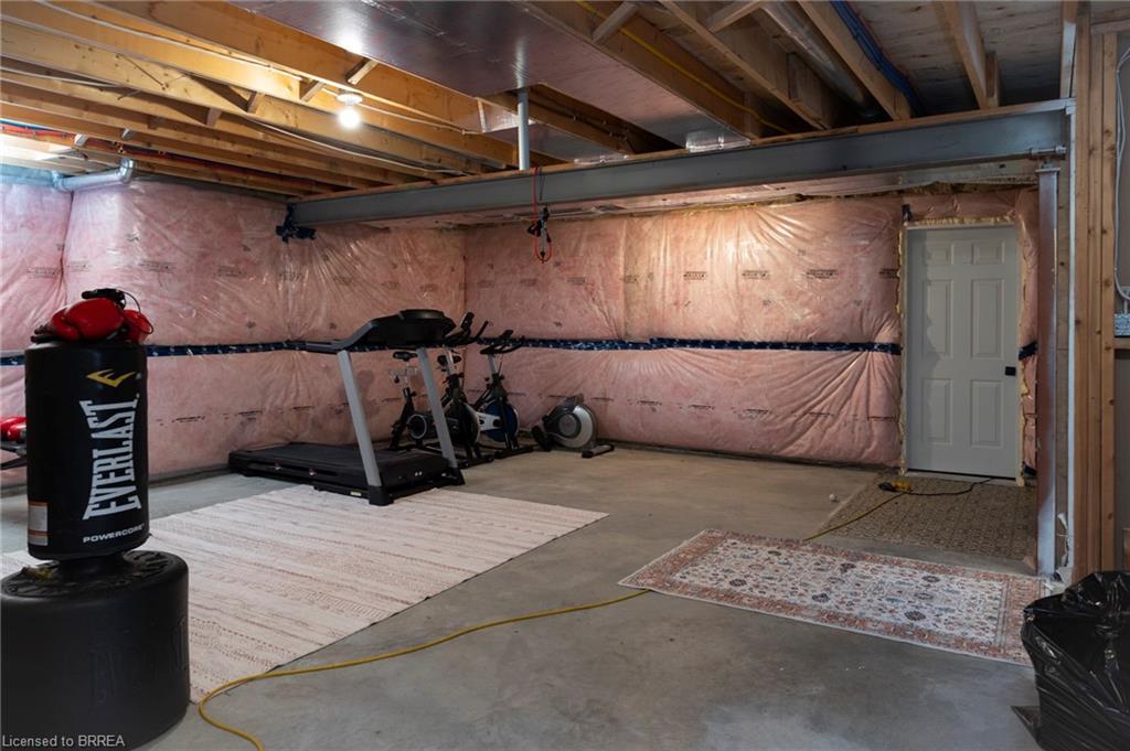 16 Forman Street Property Photo 31
