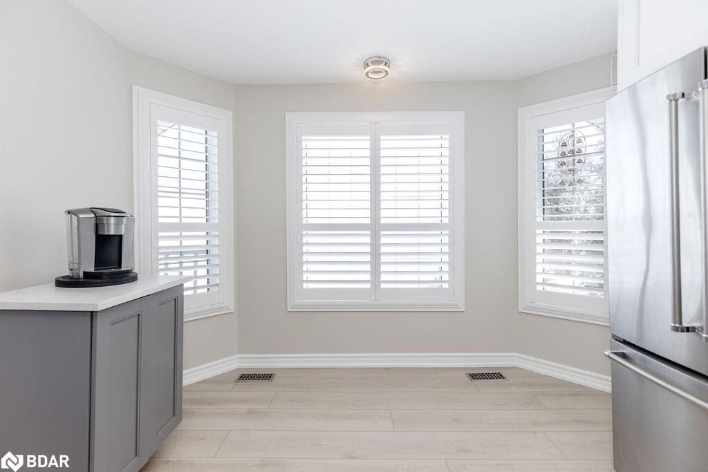 3 Stanley Avenue Property Photo 22