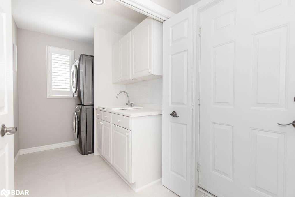 3 Stanley Avenue Property Photo 33