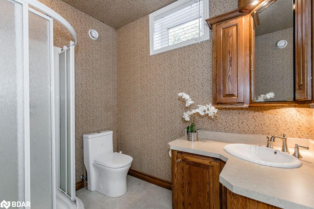 3 Stanley Avenue Property Photo 38