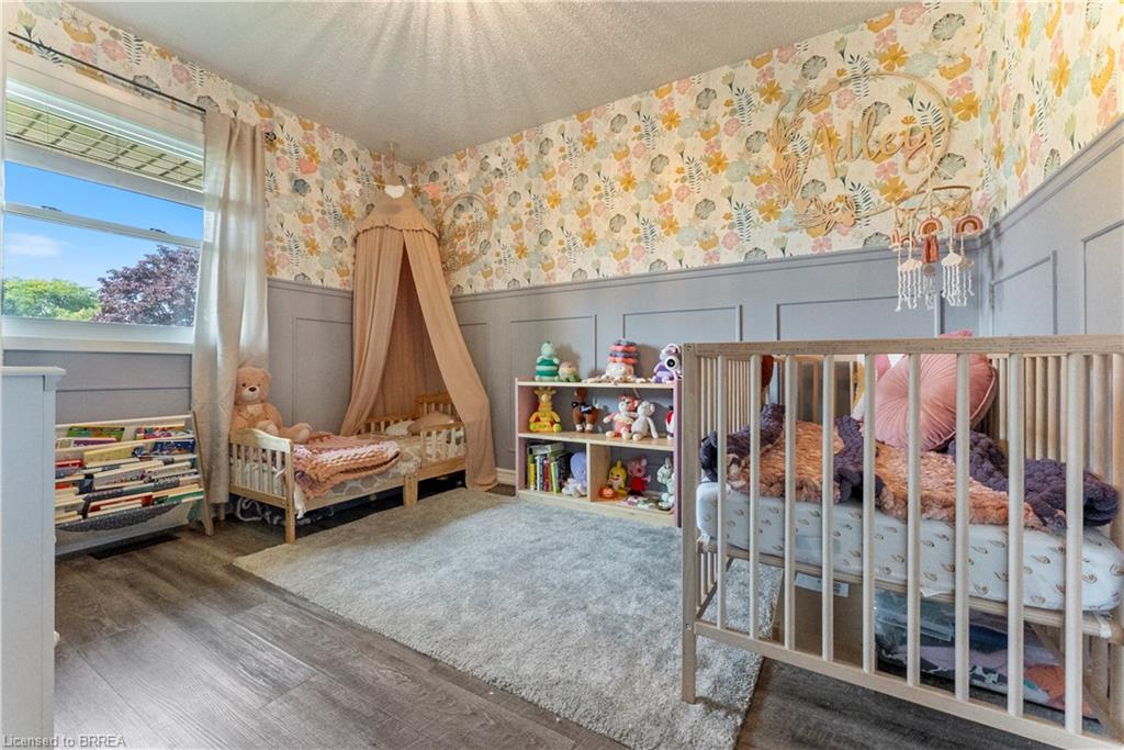 10 Kent Road Property Photo 16