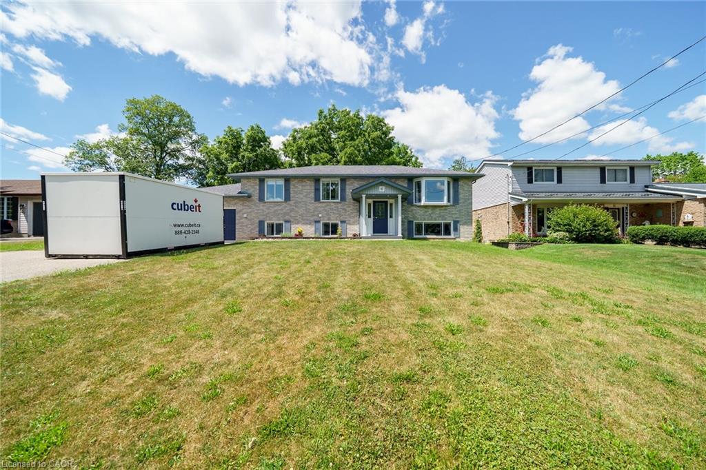 47 Winnett Street N Property Photo 44