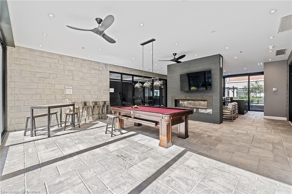 228-1 Redfern Avenue Property Photo 22