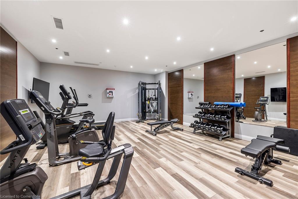 228-1 Redfern Avenue Property Photo 25