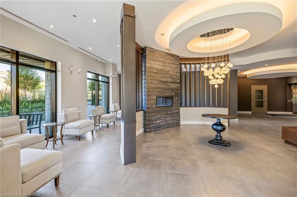 228-1 Redfern Avenue Property Photo 28