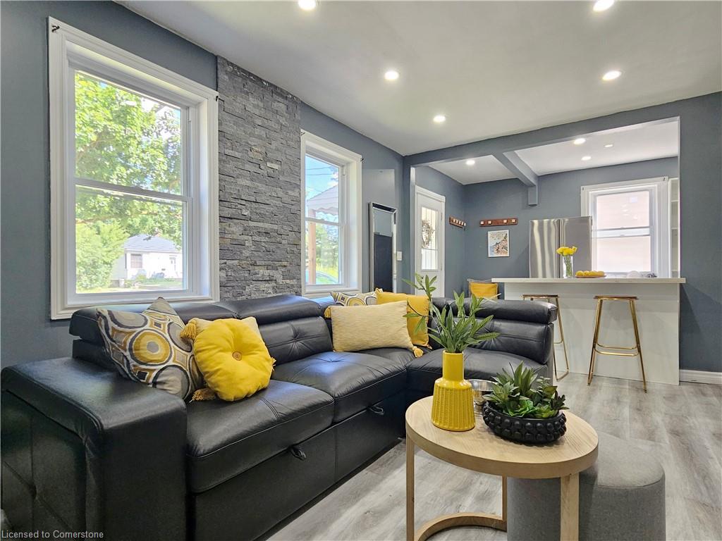 45 St Clair Avenue Property Photo 3