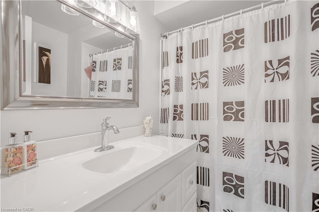 40-215 Glamis Road Property Photo 13