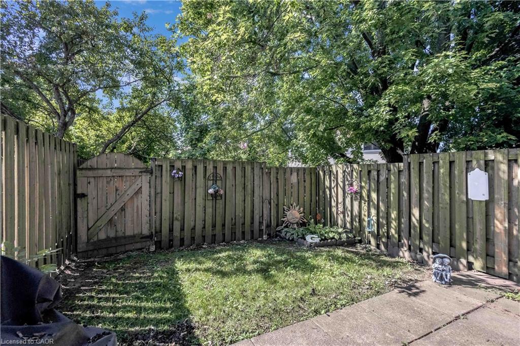 40-215 Glamis Road Property Photo 26