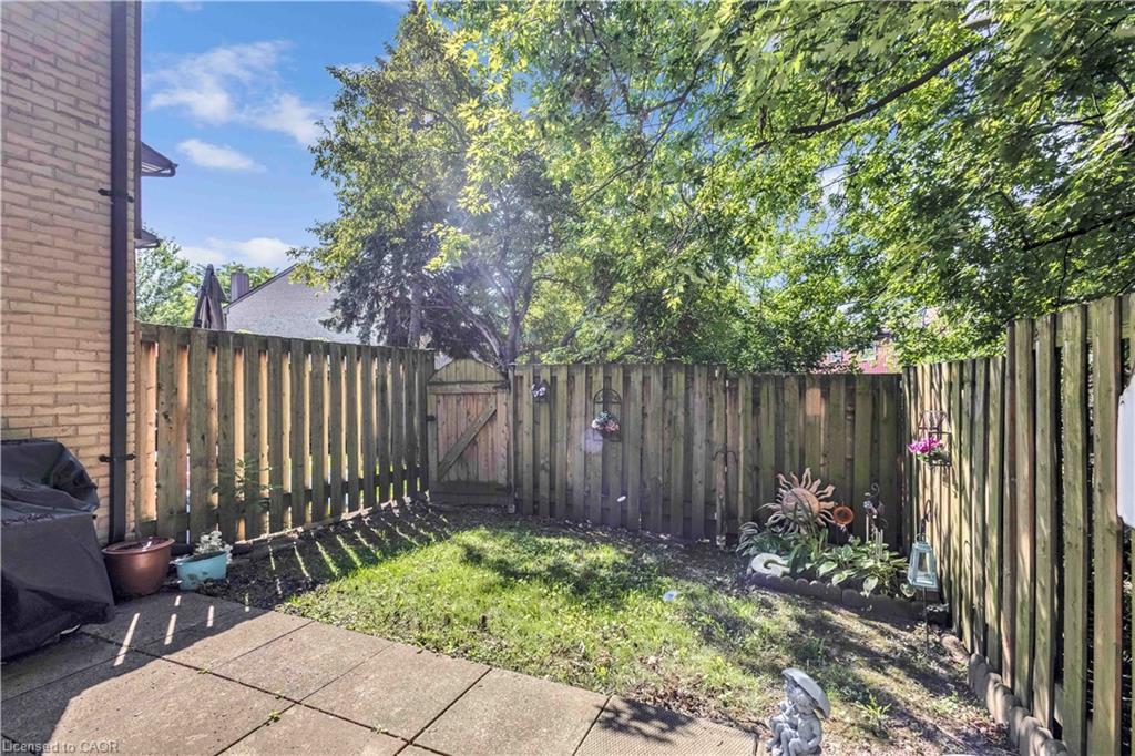 40-215 Glamis Road Property Photo 27