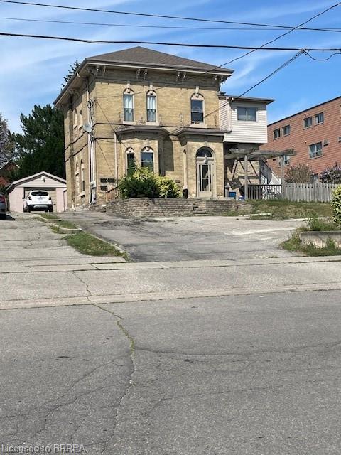15 Buffalo Street Property Photo 1